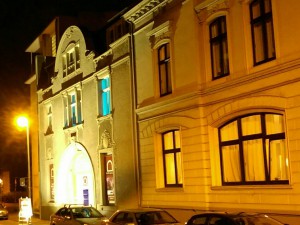 Ruhrstr. 3 und 5 bildeten zusammen den Stammsitz der Tengelmann-Gründerfamilie Schmitz-Scholl (Quelle: GUM, Gründer- und Unternehmermuseum Mülheim, Prof. Wessels)