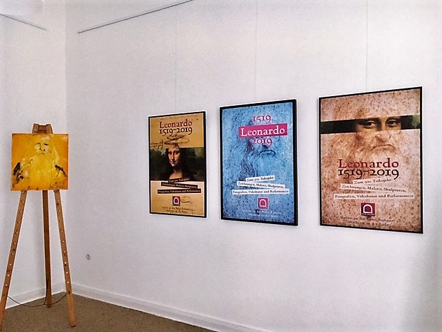 Links Beitrag von Lukas Benedikt Schmidt, daneben die Plakatentwürfe zum Leonardo da Vinci - Jahr 2019 von Klaus Wiesel